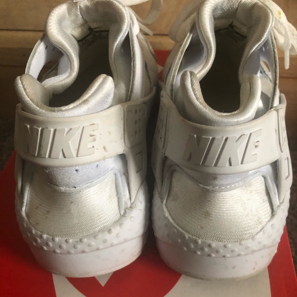 Nike Hurache - Picture 4 of 6